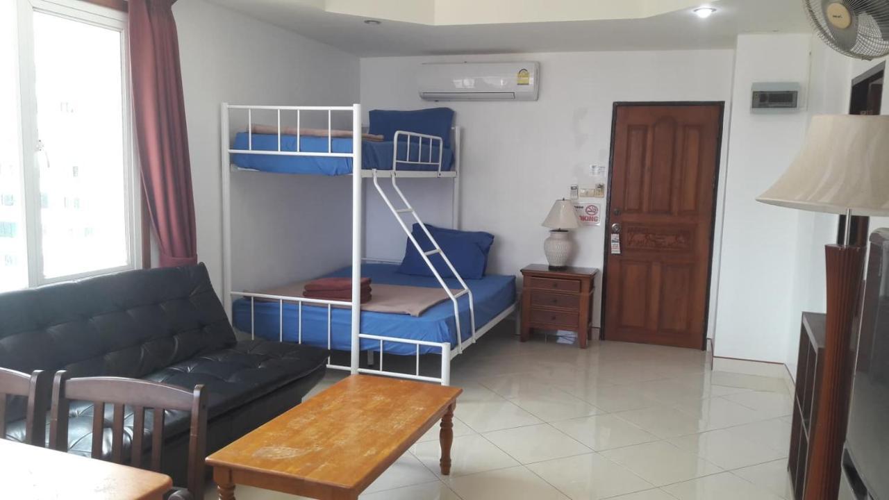 Patong Studio Apartments And Dormitory Room photo