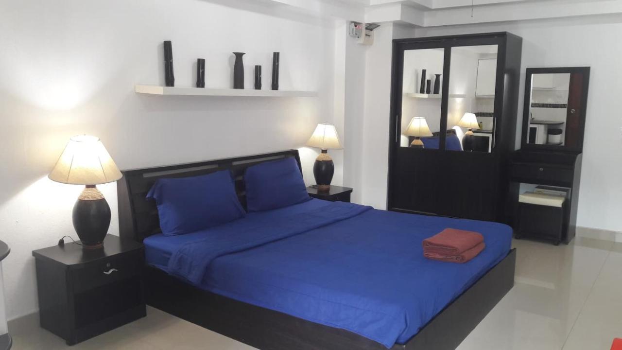 Patong Studio Apartments And Dormitory Room photo