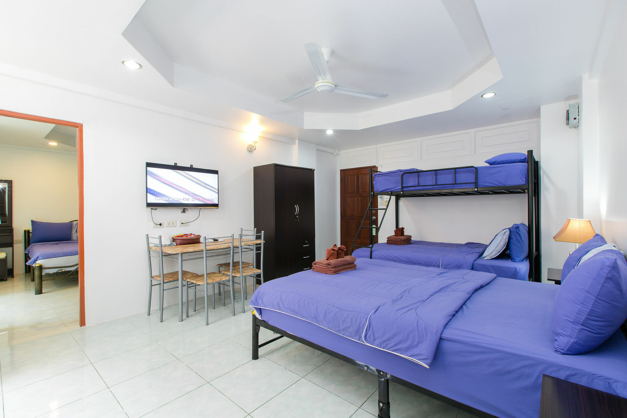 Patong Studio Apartments And Dormitory Exterior photo